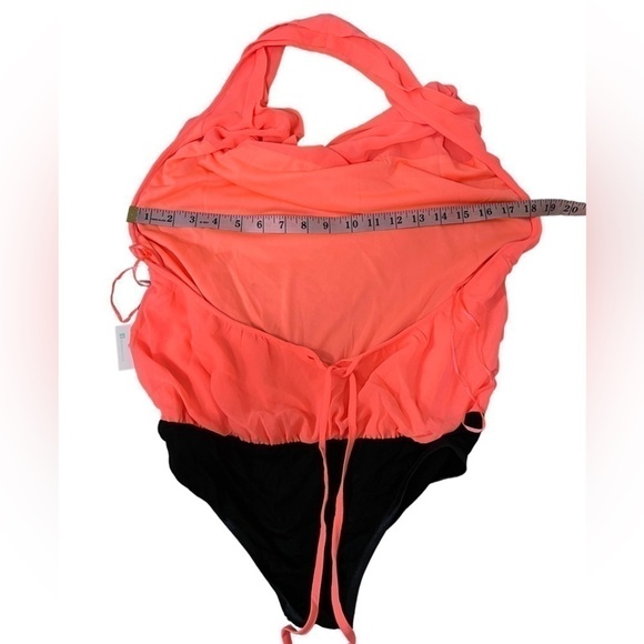 DOUBLE Zero Neon Waterfall Backless One Piece Top - Picture 4 of 10